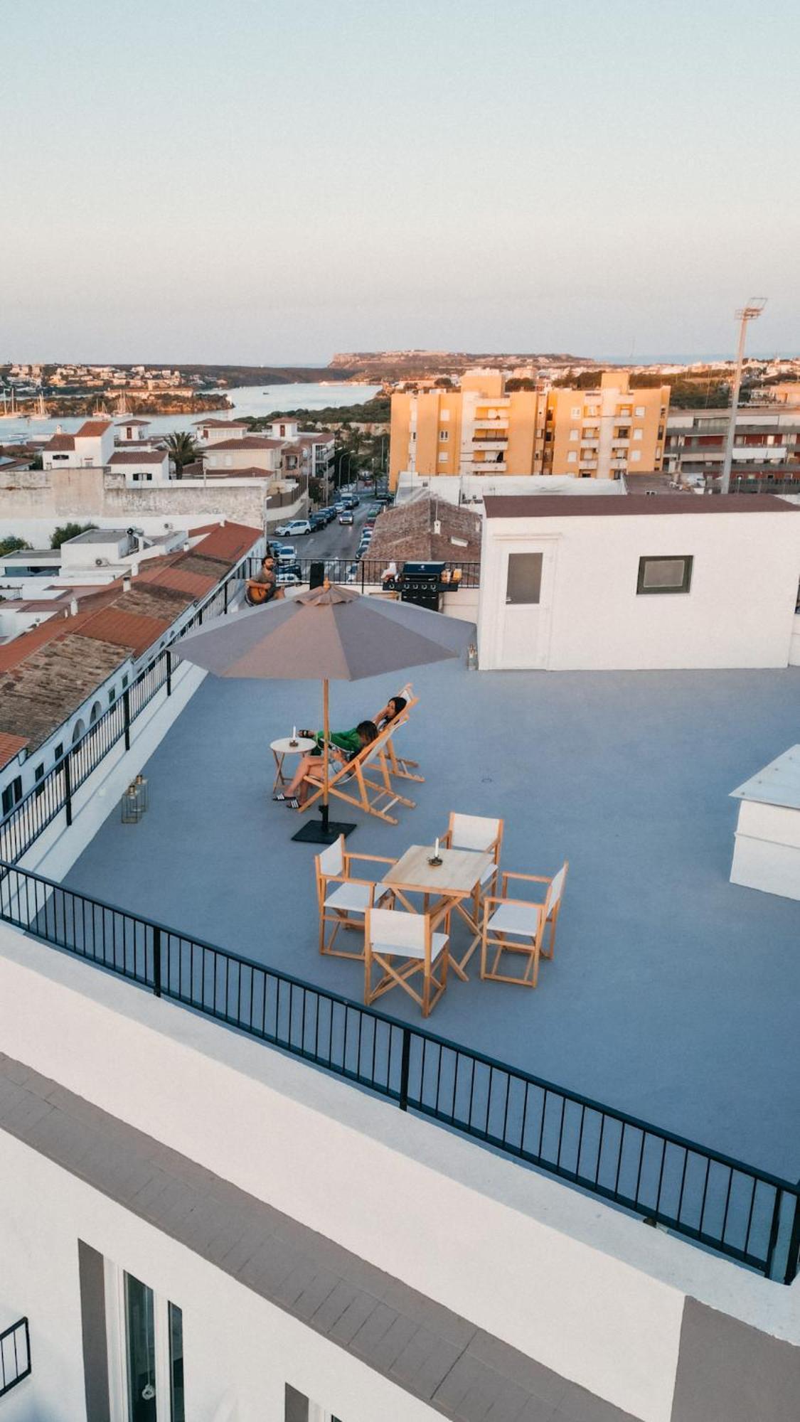 Hostal Sa Roqueta Mahon エクステリア 写真